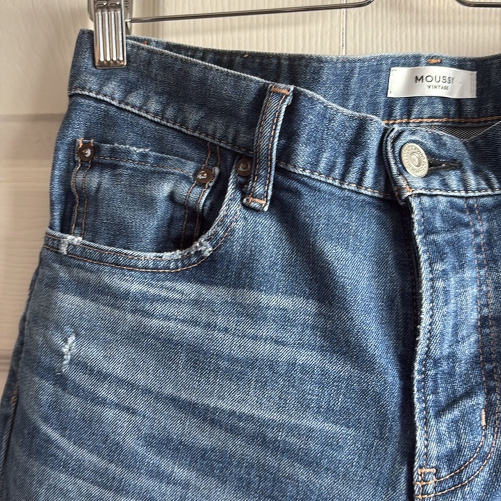 Moussy Straight Leg Blue Jeans with Raw Hem - Picture 6 of 15